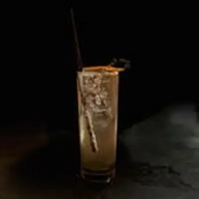 A mead highball at Honeyâs in Brooklyn