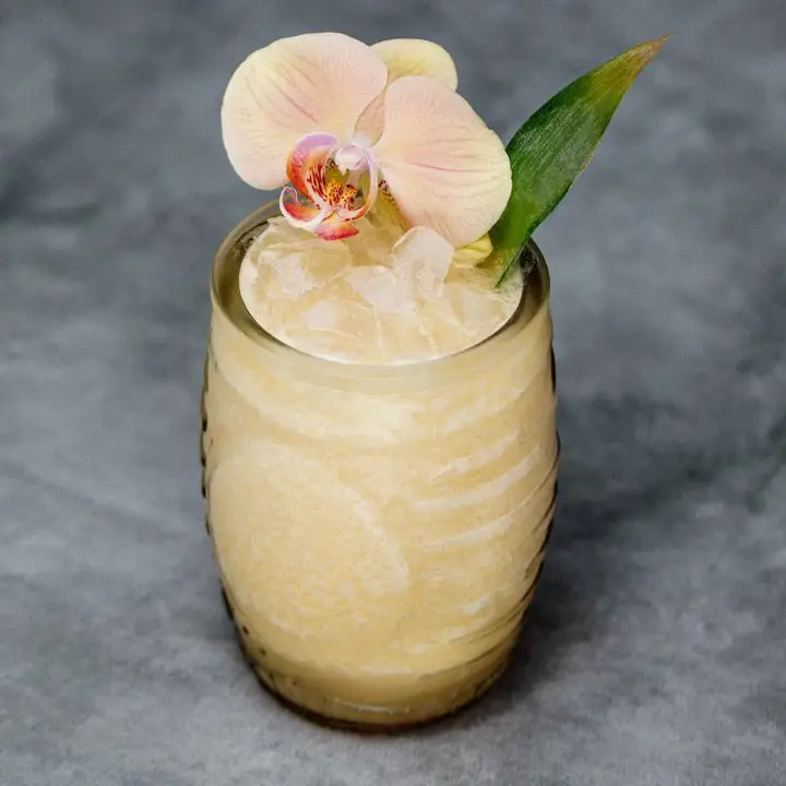 Pearl Diver cocktail