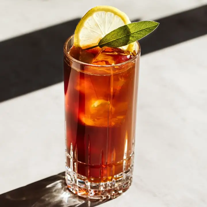 Averna Limonata cocktail