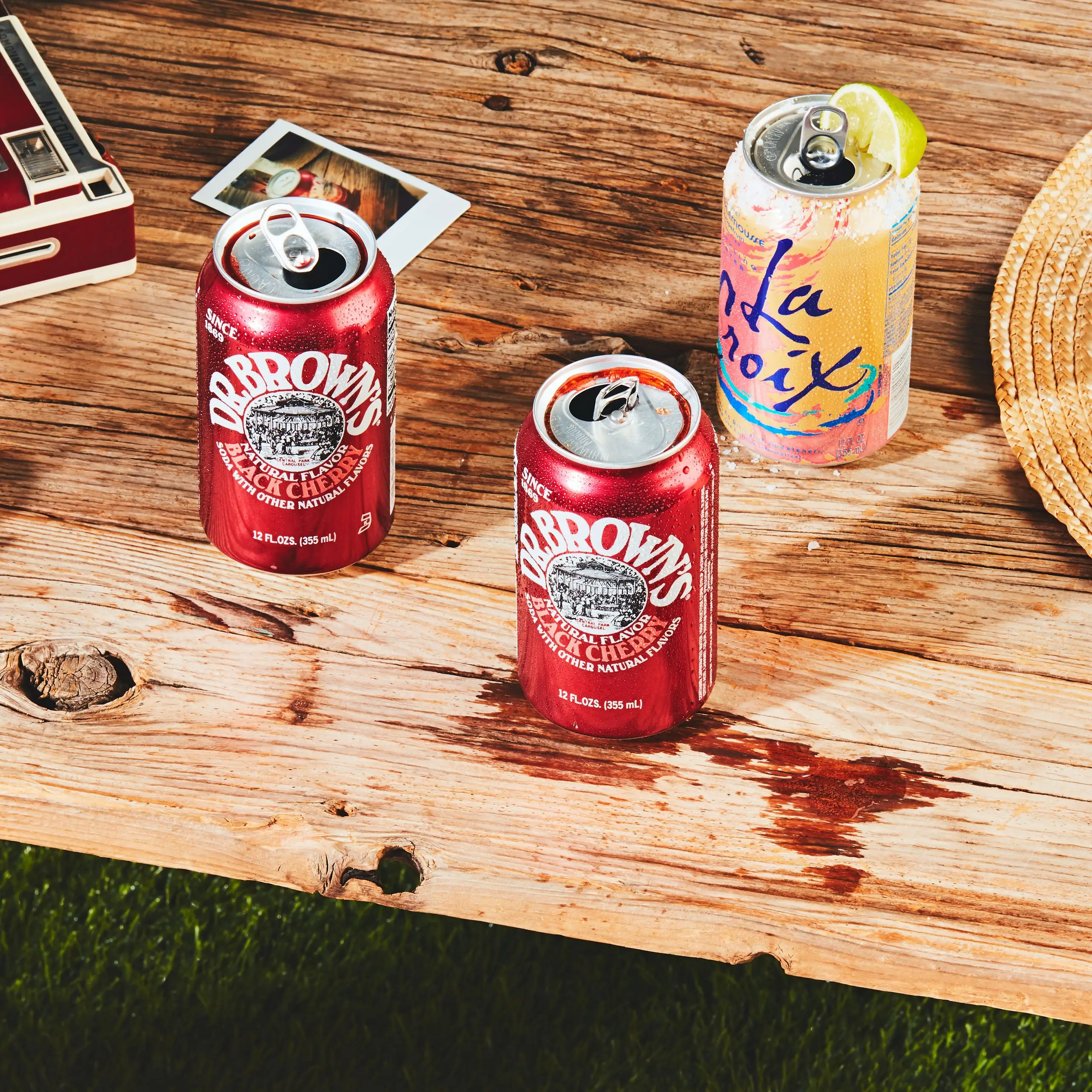 Refrigerante de cerejeira lata de lata