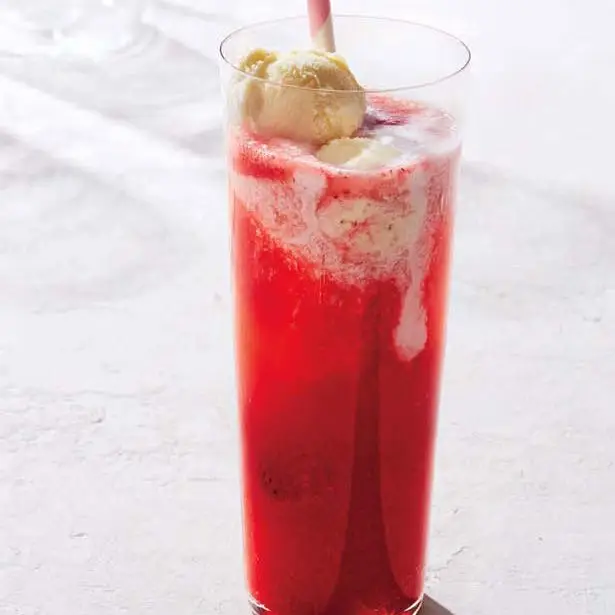 Strawberry Rum Float