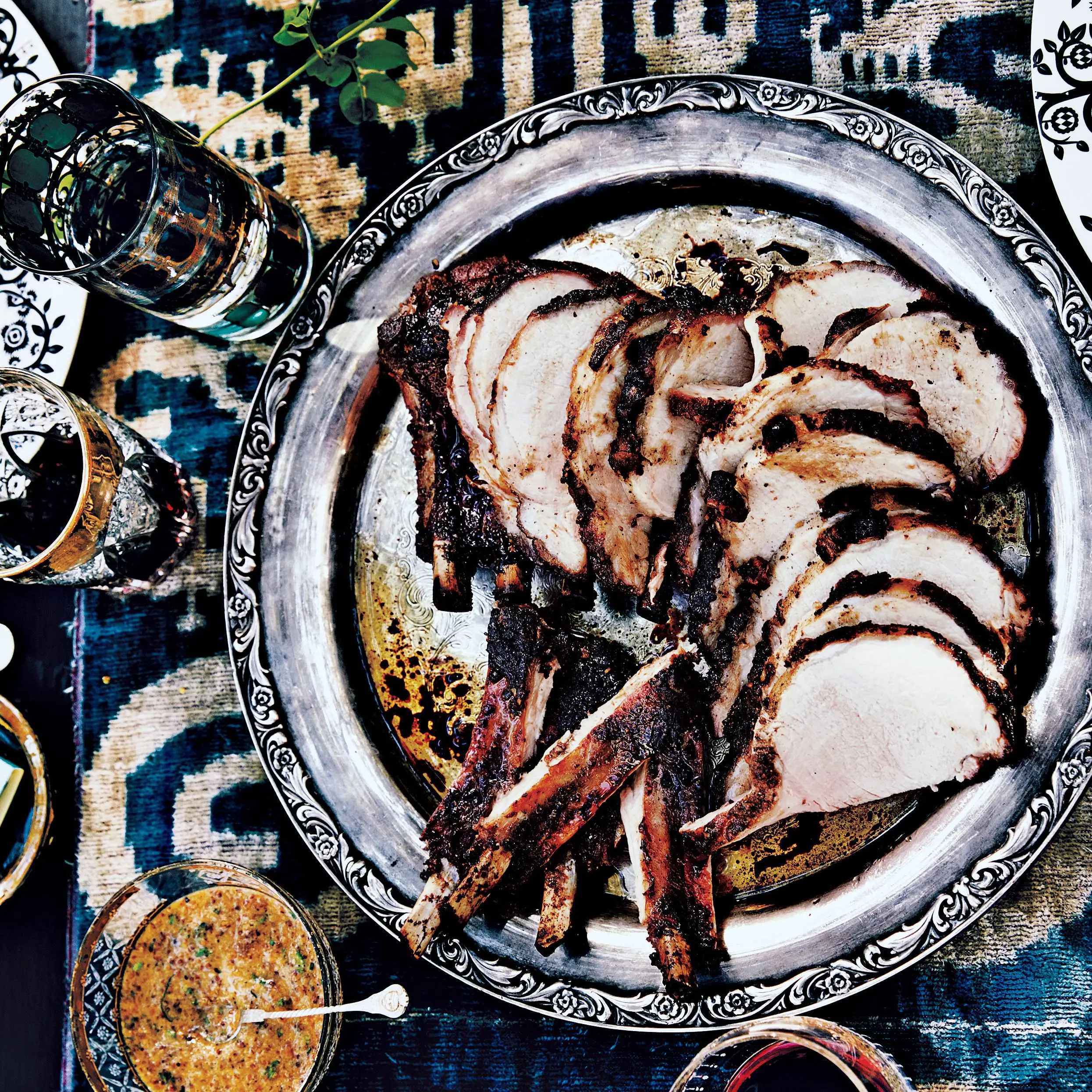 Lombo de porco com cera-cítrica com mostarda de pêssego