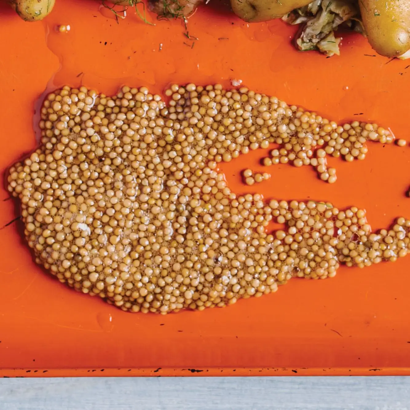 Sementes de mostarda em conserva