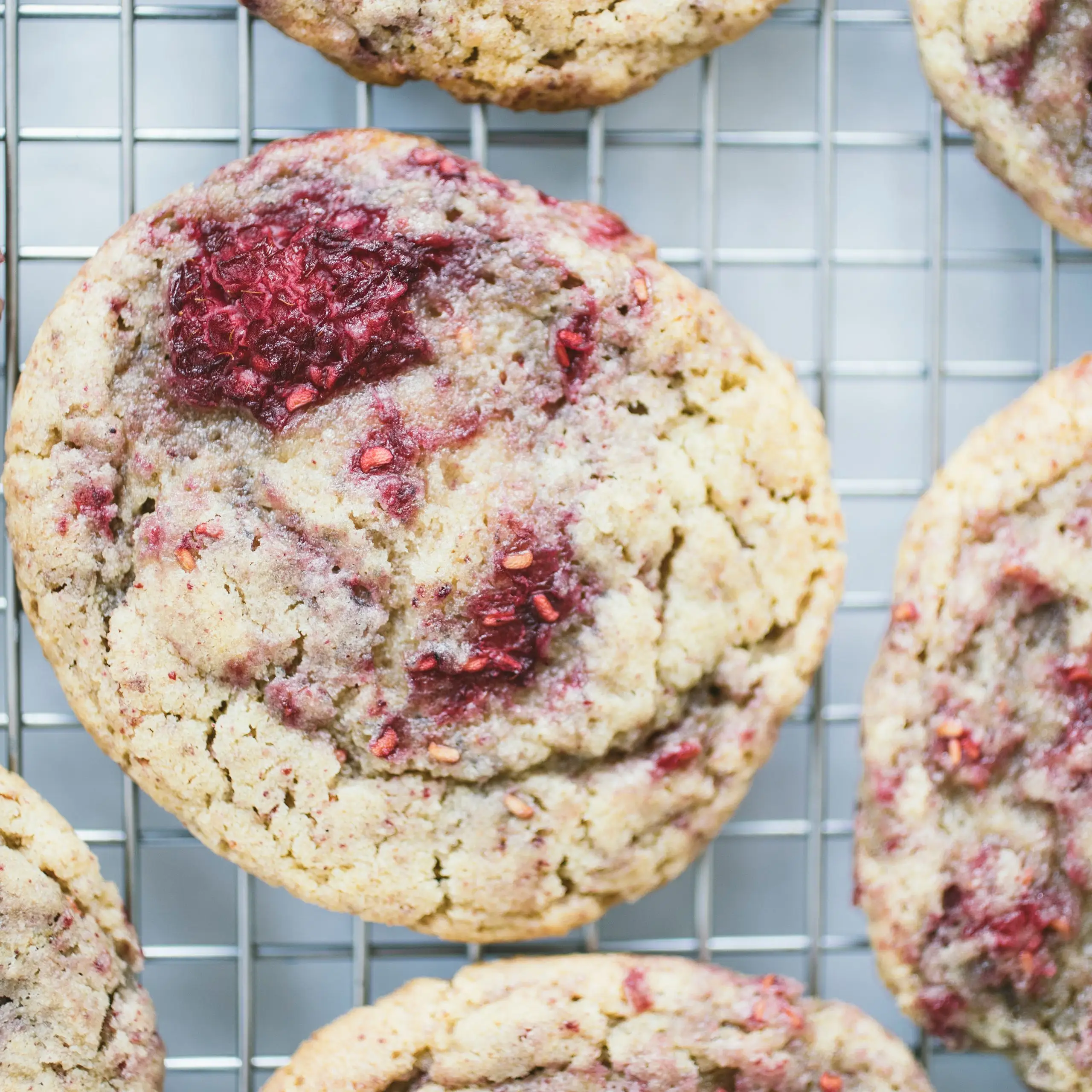 Biscoitos de centeio de framboesa