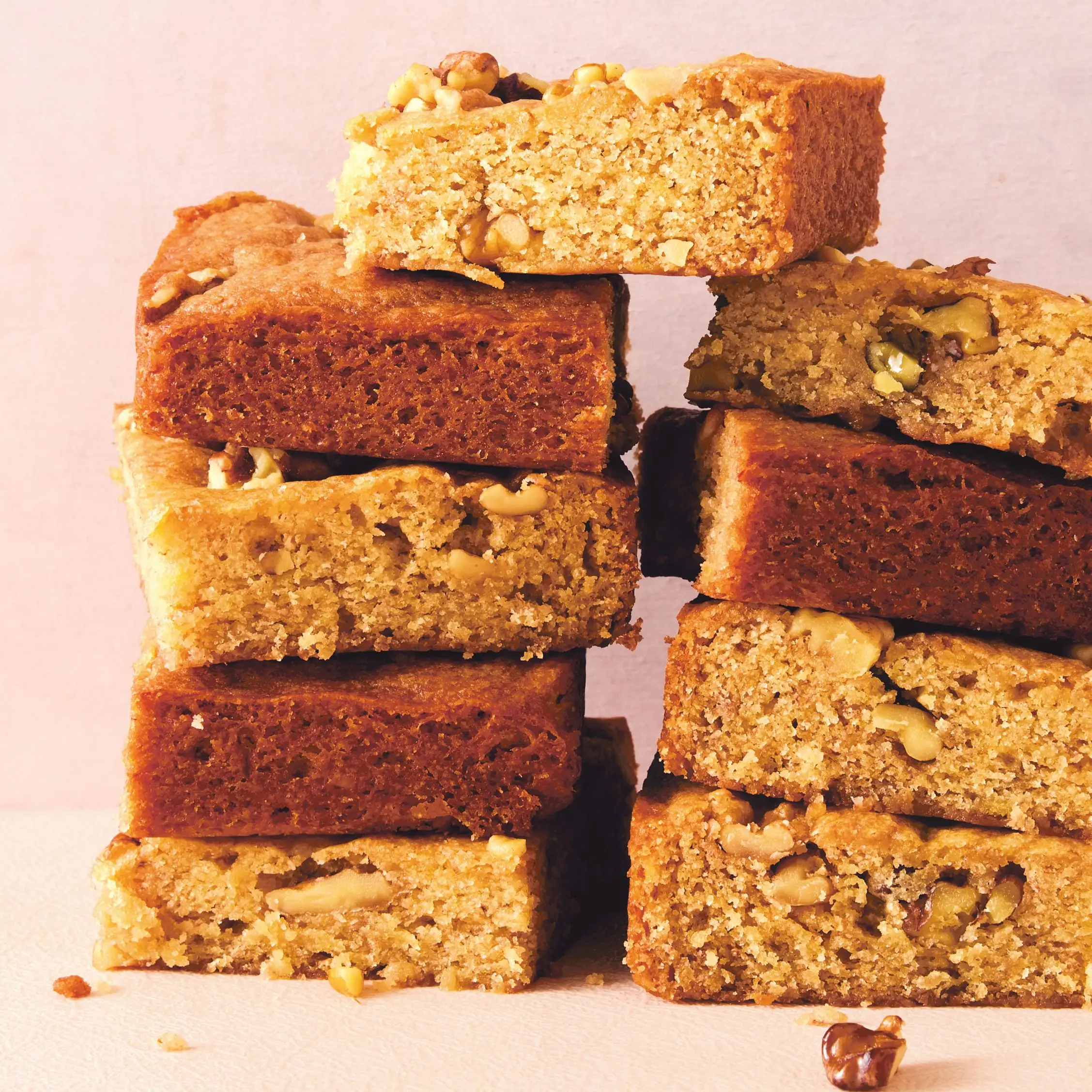 Blondies de nozes de banana
