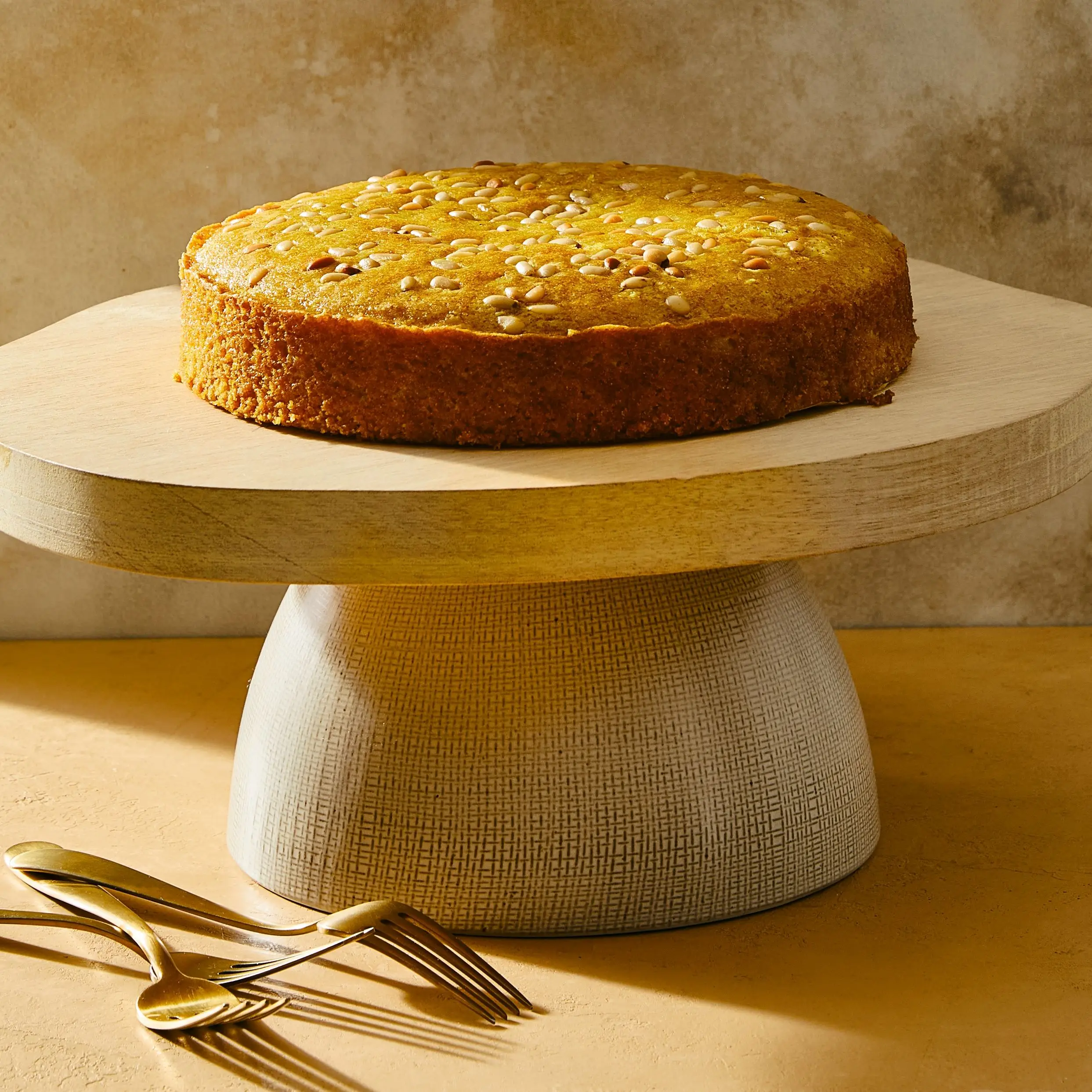 Sfouf (bolo semolina açafrão)