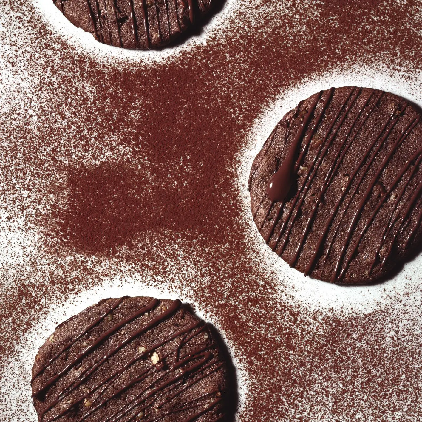 Biscoitos de cacau-pecan nítidos