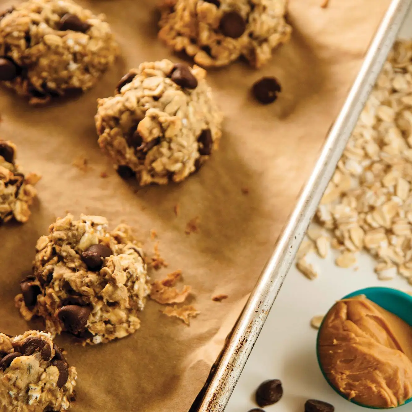 Chap de chocolate, manteiga de amendoim e biscoitos de banana