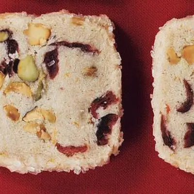 Biscoitos de caixa de gelo de pistache cranberry