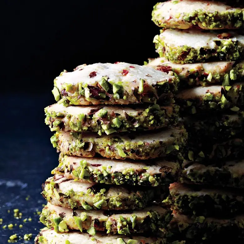 Biscoitos de fatia de pistache de cereja