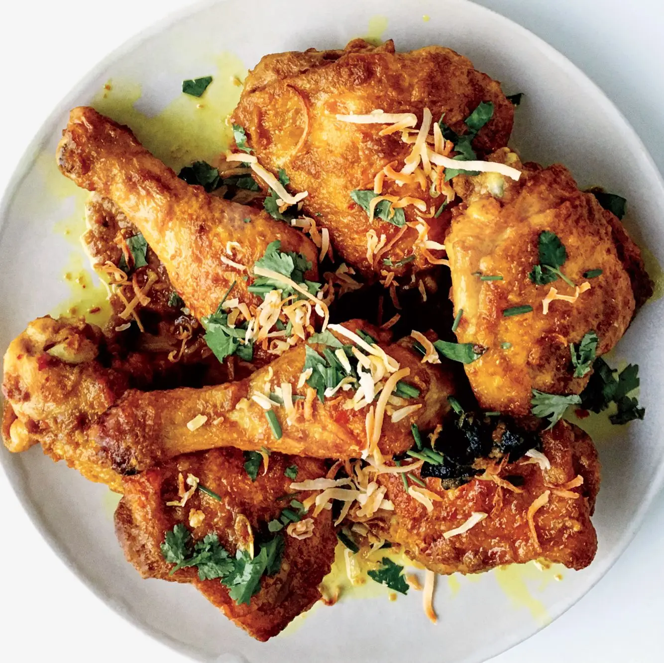 Curry de frango com coco com açafrão e capim -limão