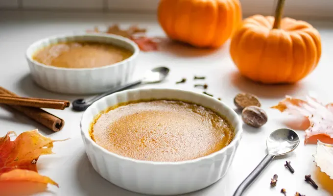 Easy Baked Pumpkin Custard Recipe - crustless and gluten free!' title='Easy Baked Pumpkin Custard with Nutmeg Whipped Cream