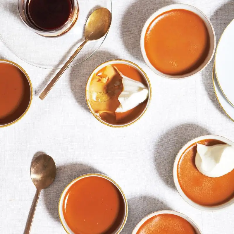 Cremões de caramelo queimado