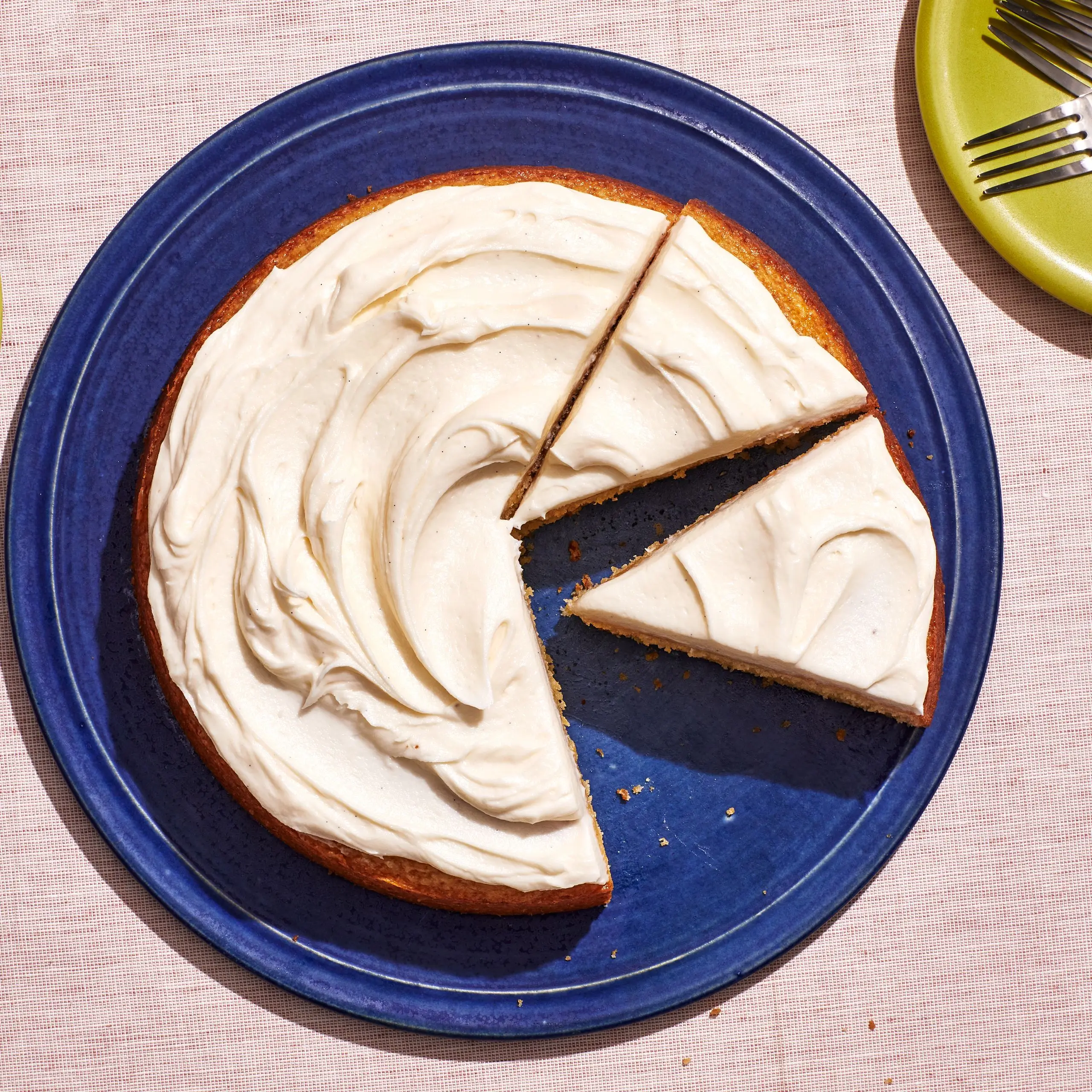 Bolo de aniversário de baunilha mais fácil