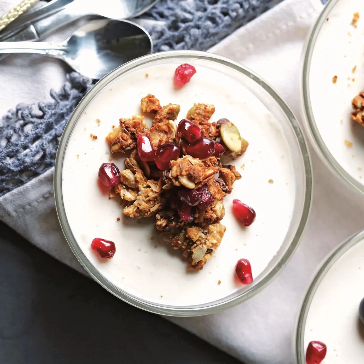 Iogurte de leite de coco cultivado por potamento instantâneo