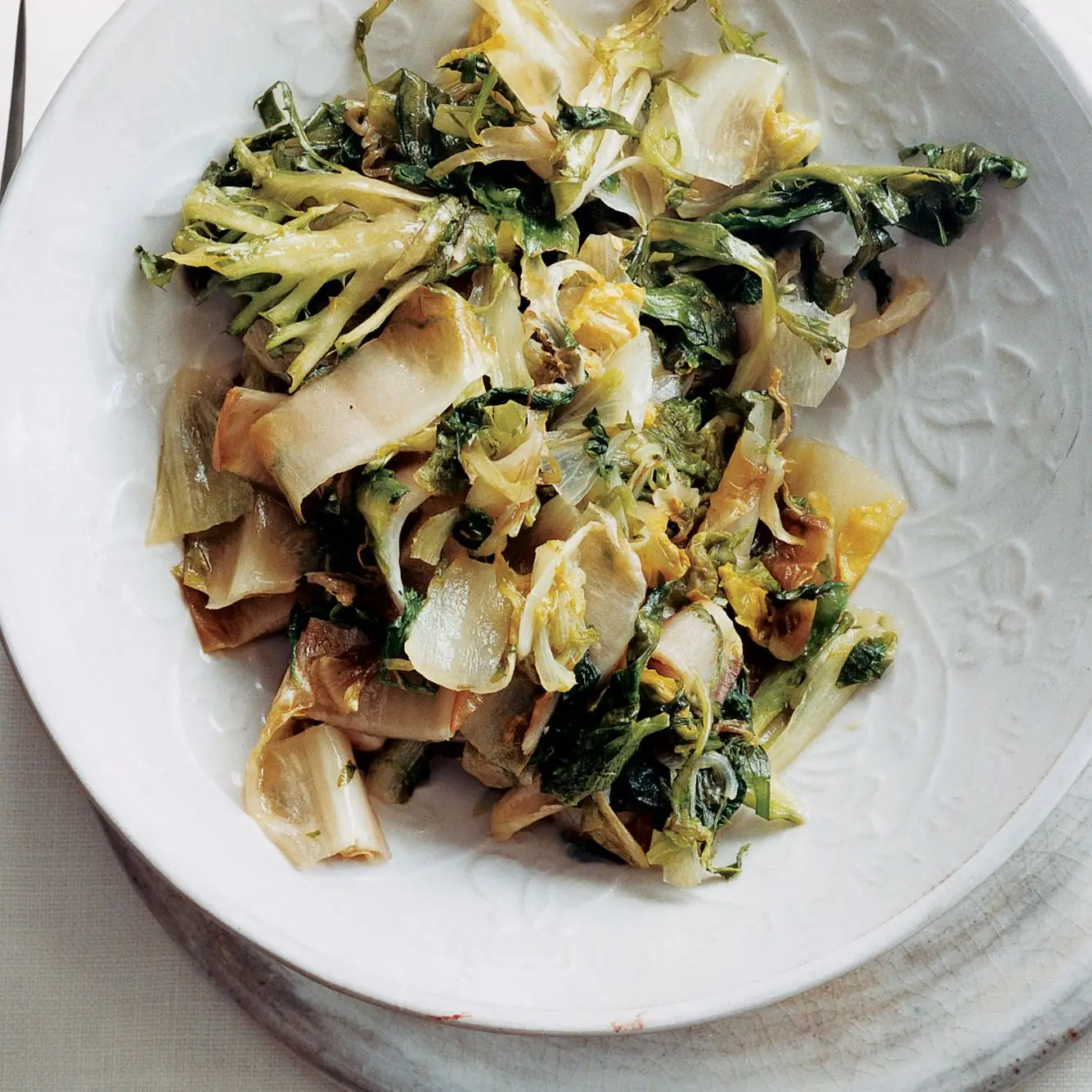 Endívia refogue rápida, escarole e encaracolada