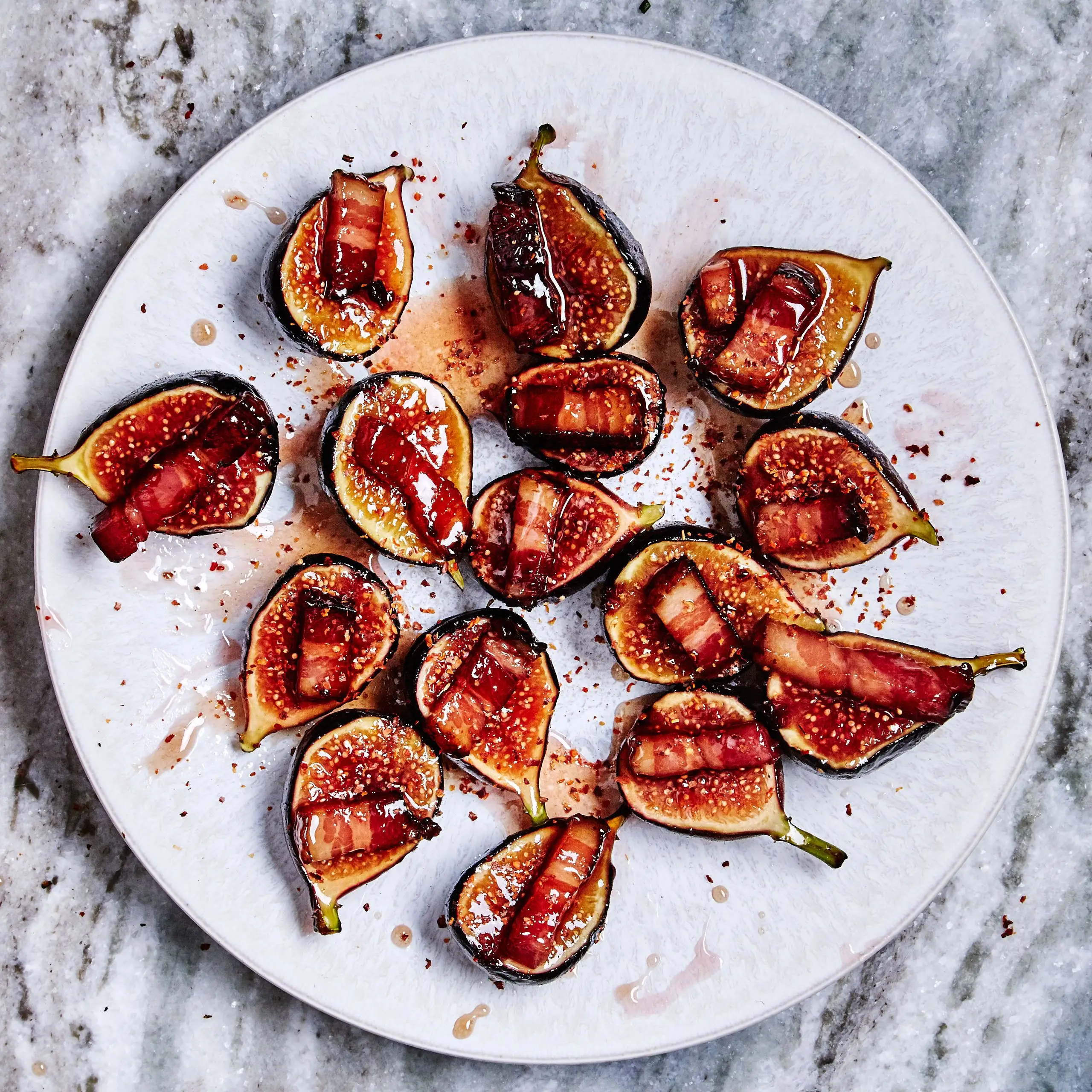 Figos com bacon e chile