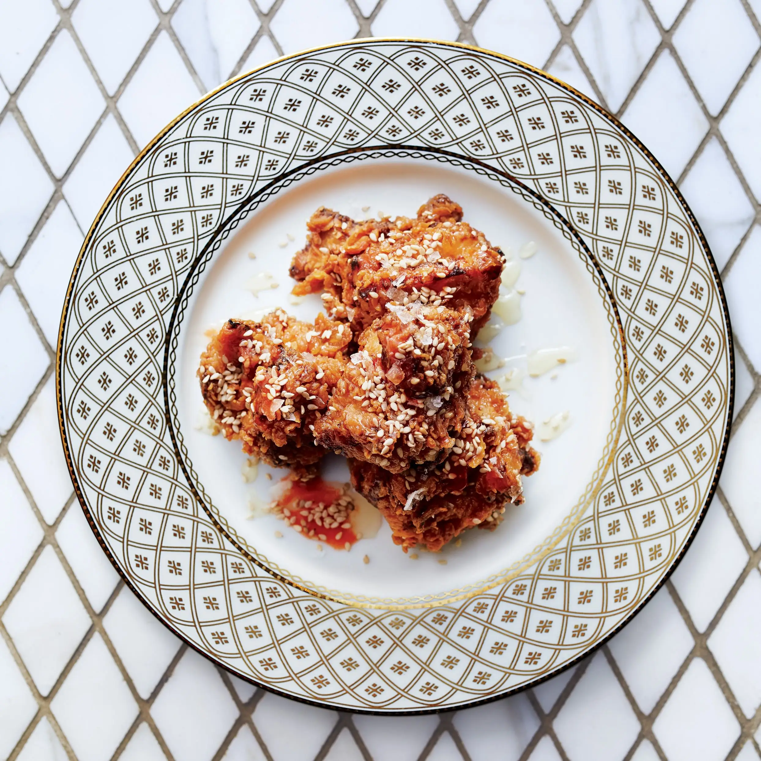 Frango frito em picles-castanho