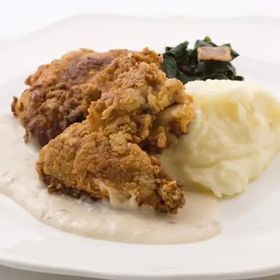 Frango frito do sul com molho