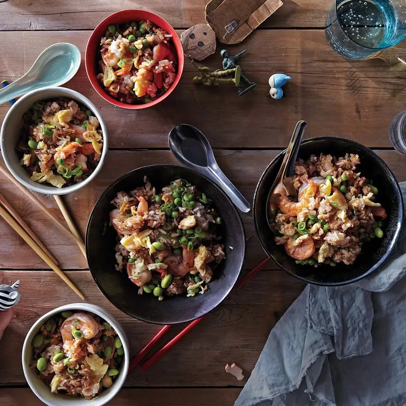 Arroz frito de camarão