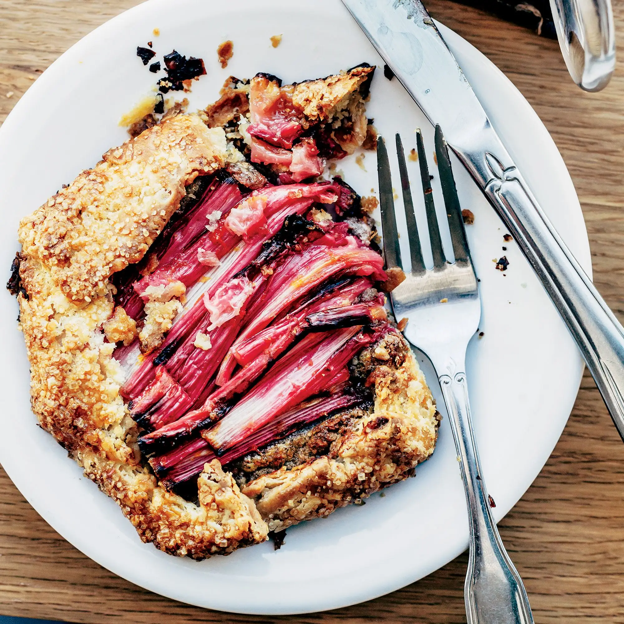 Gallettes de ruibarbos com avelã Frangipane