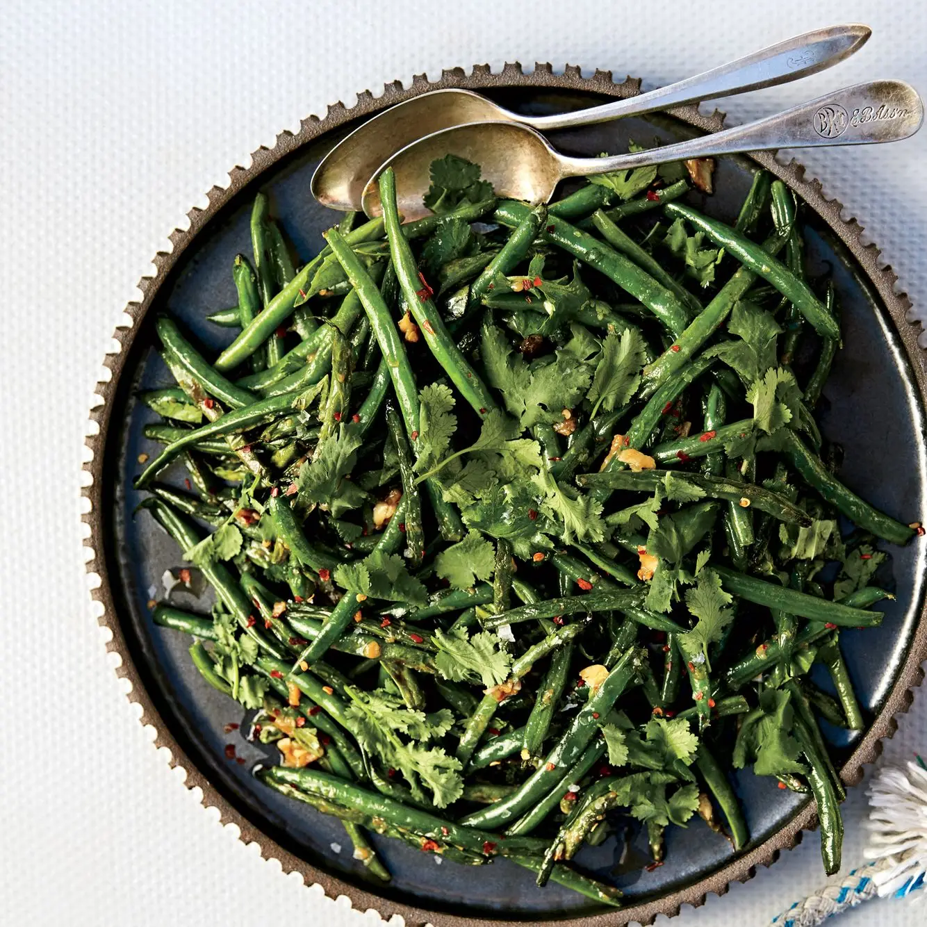 Feijão verde com alho e miso