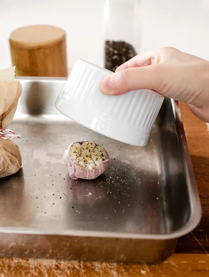 How to Roast Garlic without Foil' title='How to Roast Garlic Without Aluminum Foil