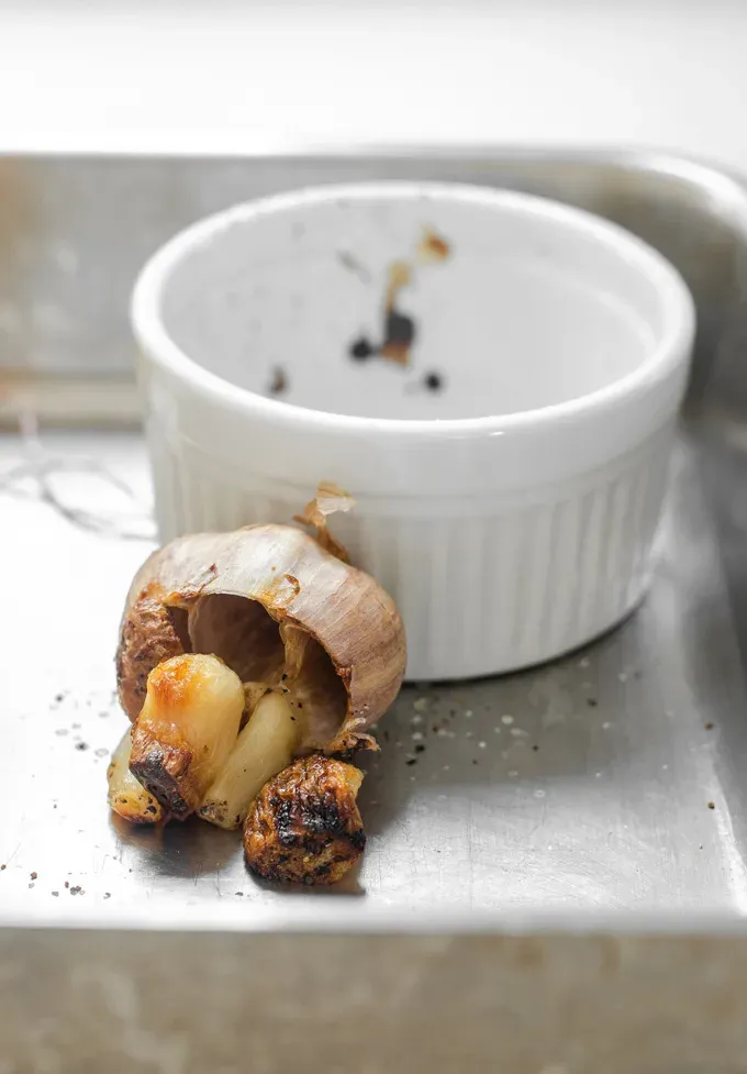 How to roast garlic without aluminum foil.' title='How to Roast Garlic Without Aluminum Foil