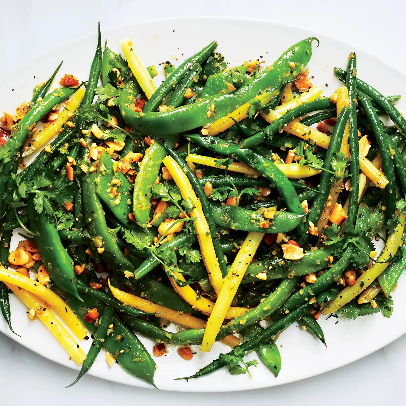 Feijão misto com amendoim, gengibre e limão