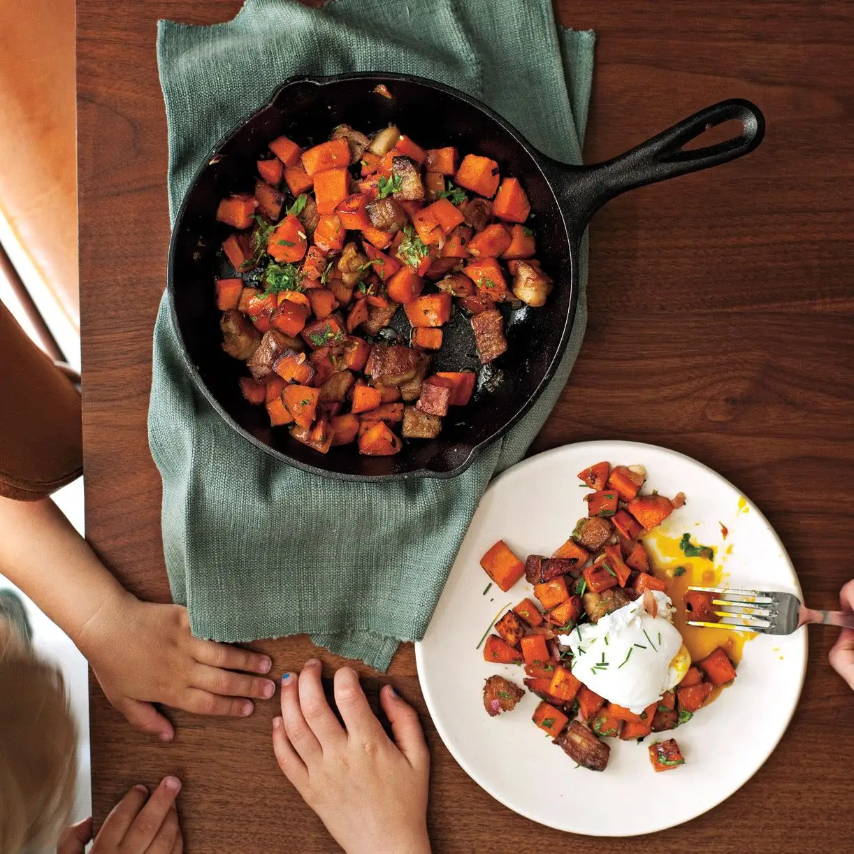 Hash de barriga de batata-batata doce