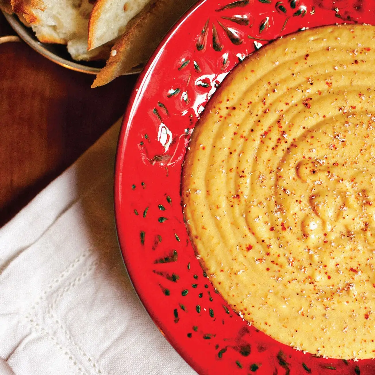 Hummus de abóbora assada em brasa