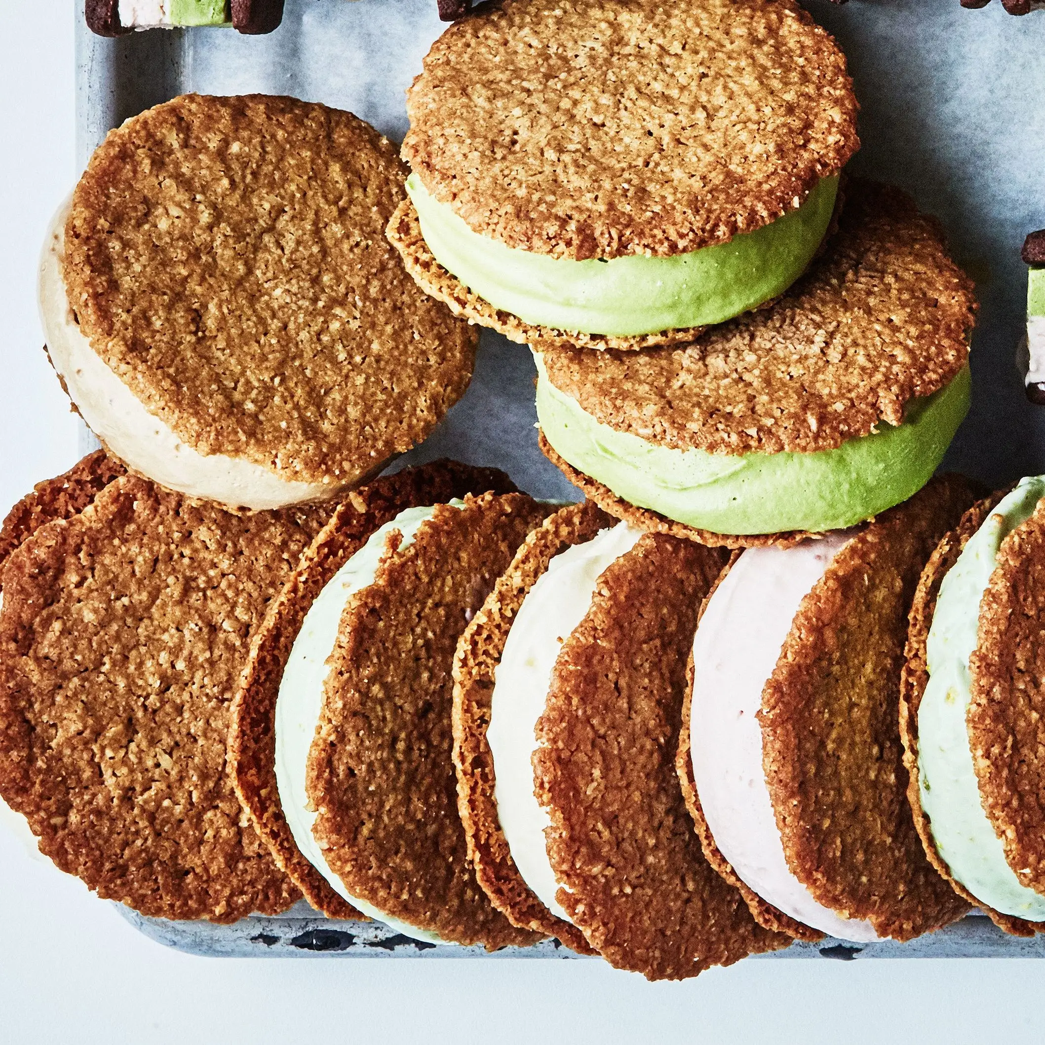 Sanduíches de biscoito de sorvete de aveia