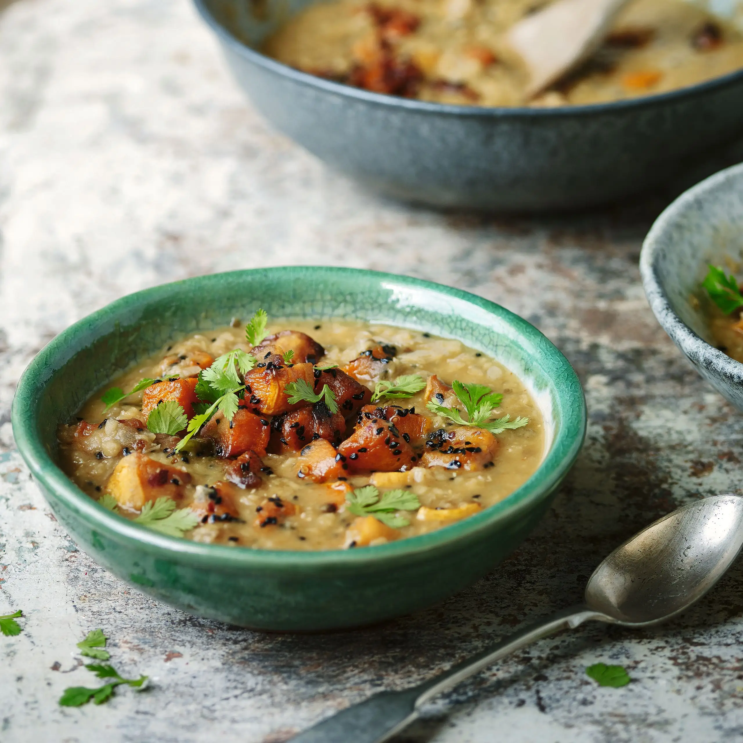 Abóbora com lentilhas vermelhas e tamarindo
