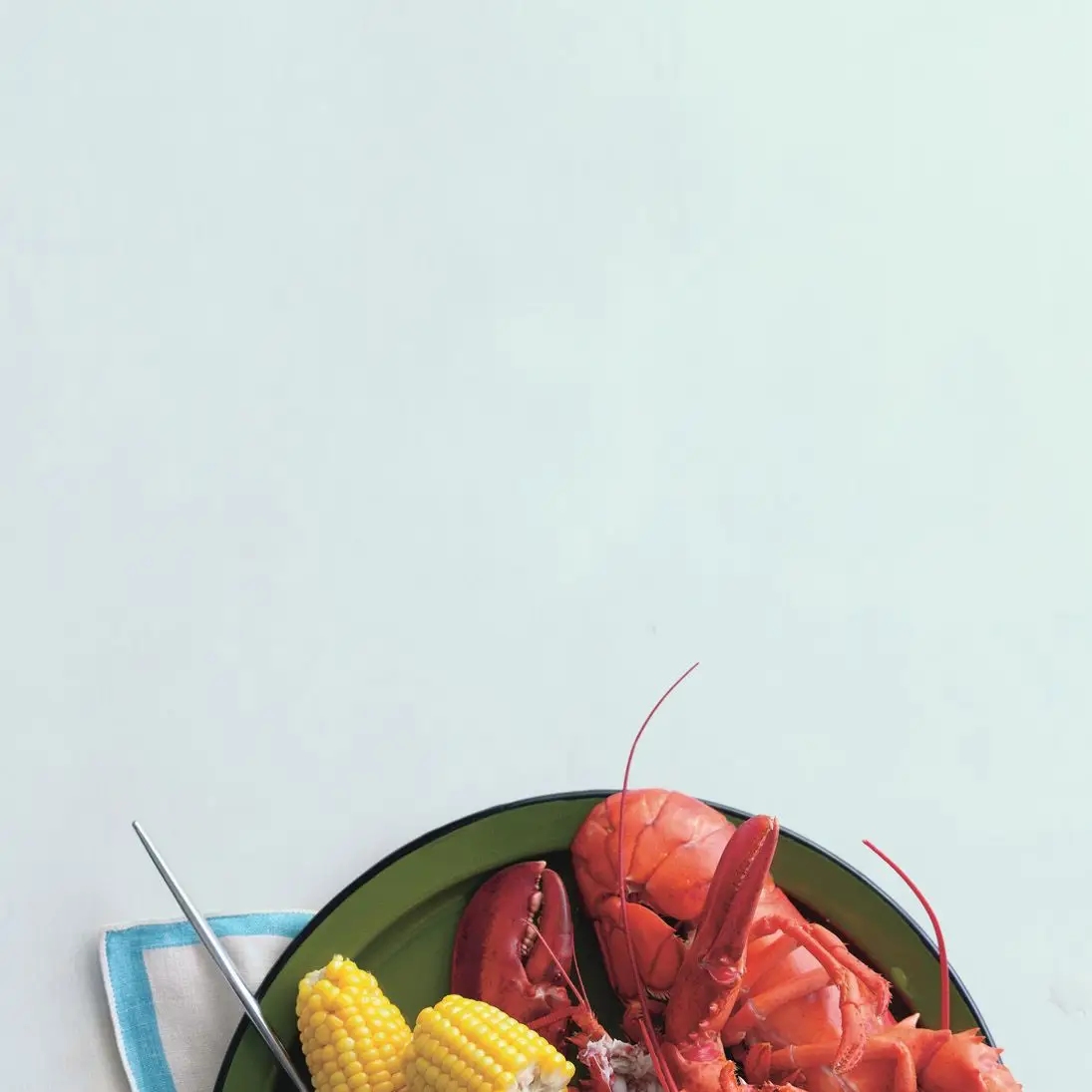 Jantar de lagosta cozida com maionese de gergelim