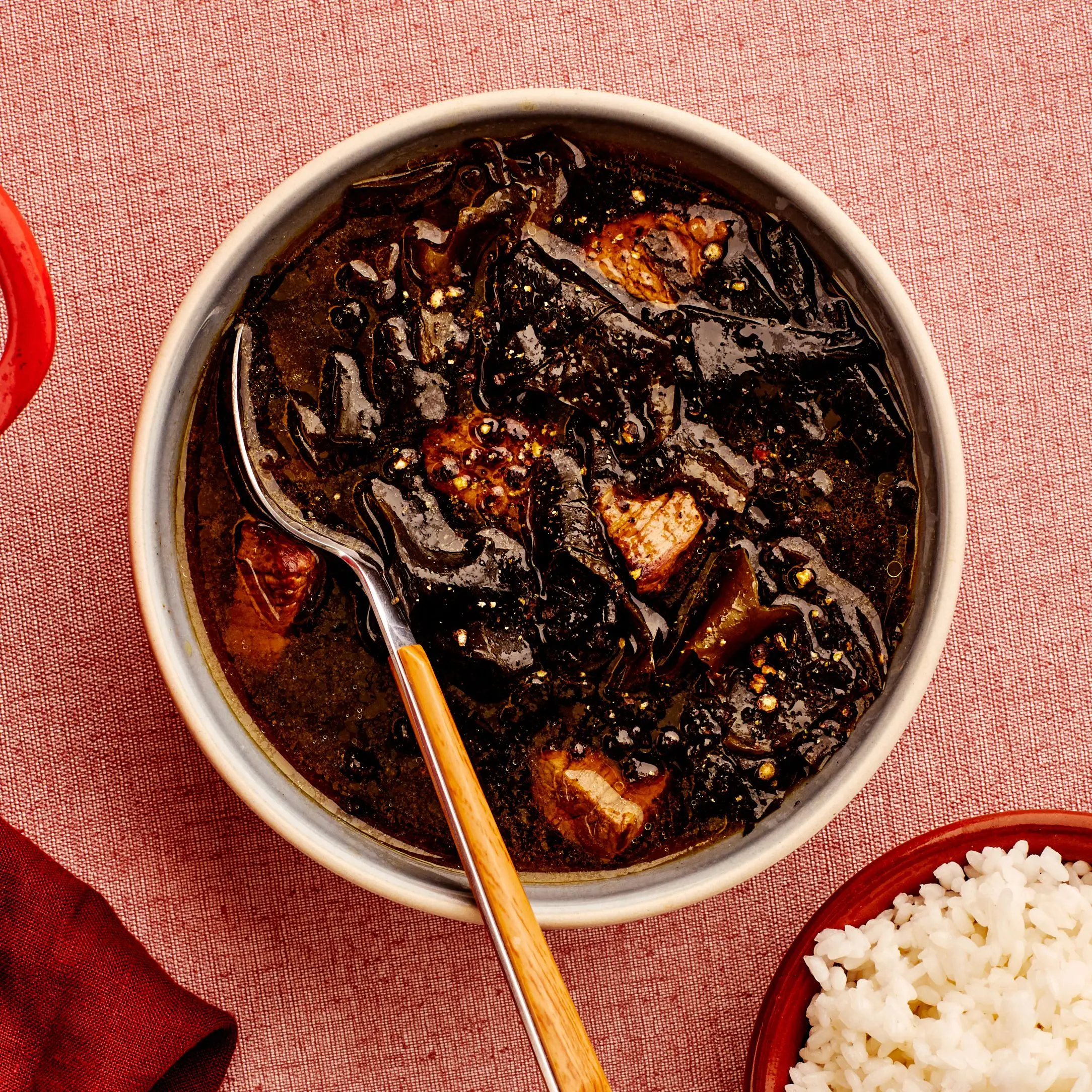 Miyeokguk (sopa coreana de algas marinhas)