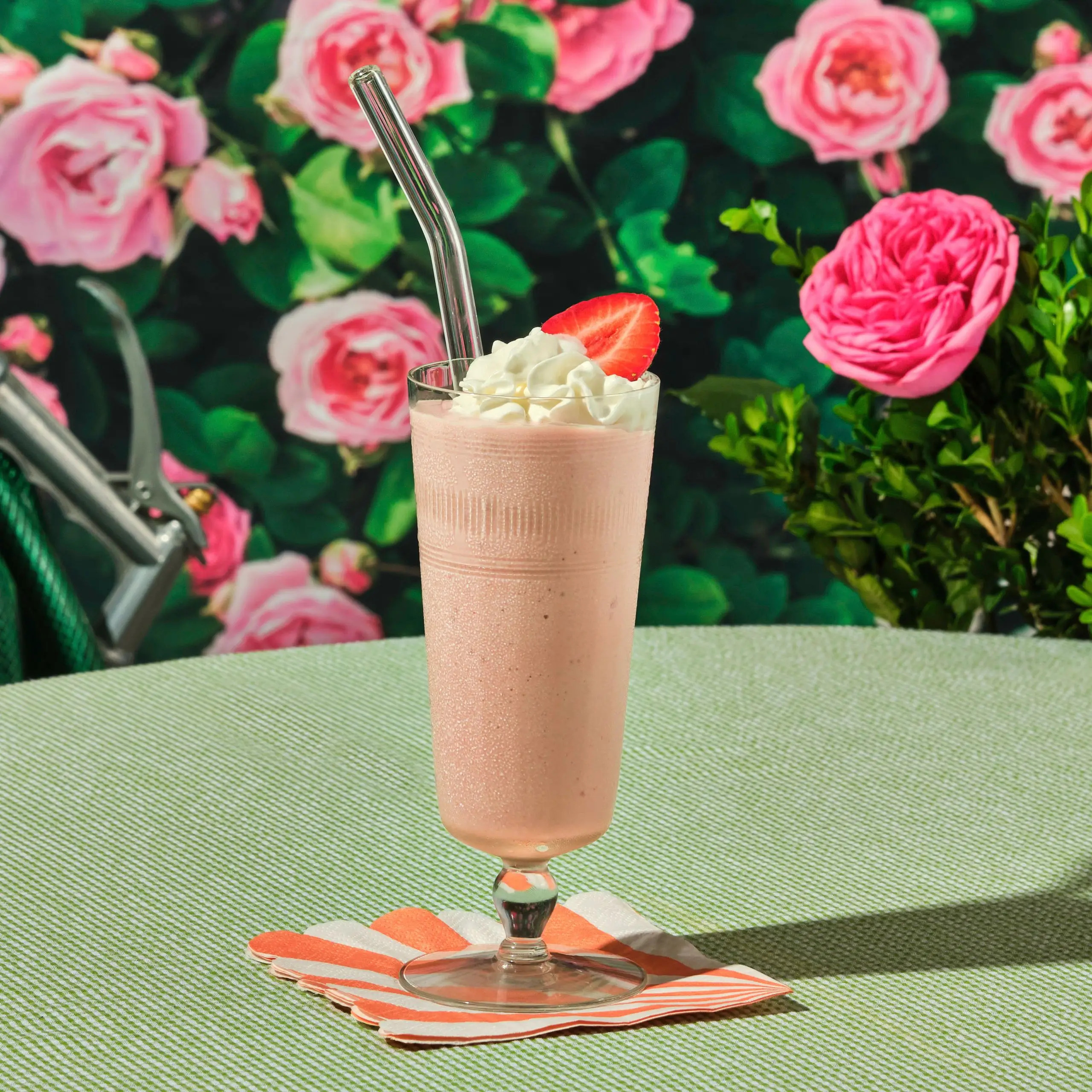 Milkshakes de morango ao estilo de lanchonete