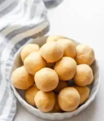 Não asse bolas de manteiga de amendoim sem chocolate