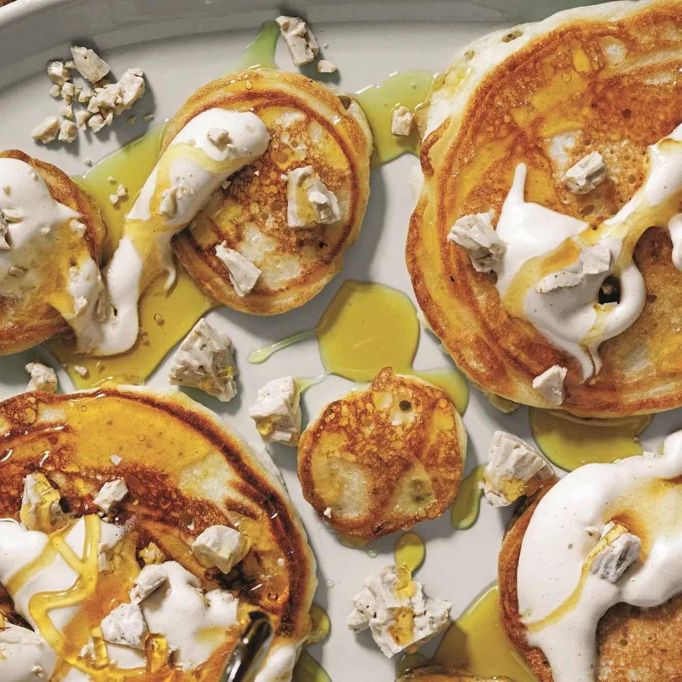 Panquecas com xarope de bordo quente