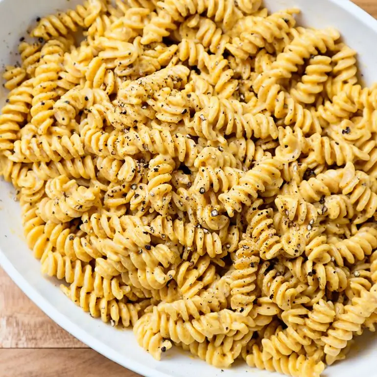 Pasta di zucca cremosa con 3 ingredienti