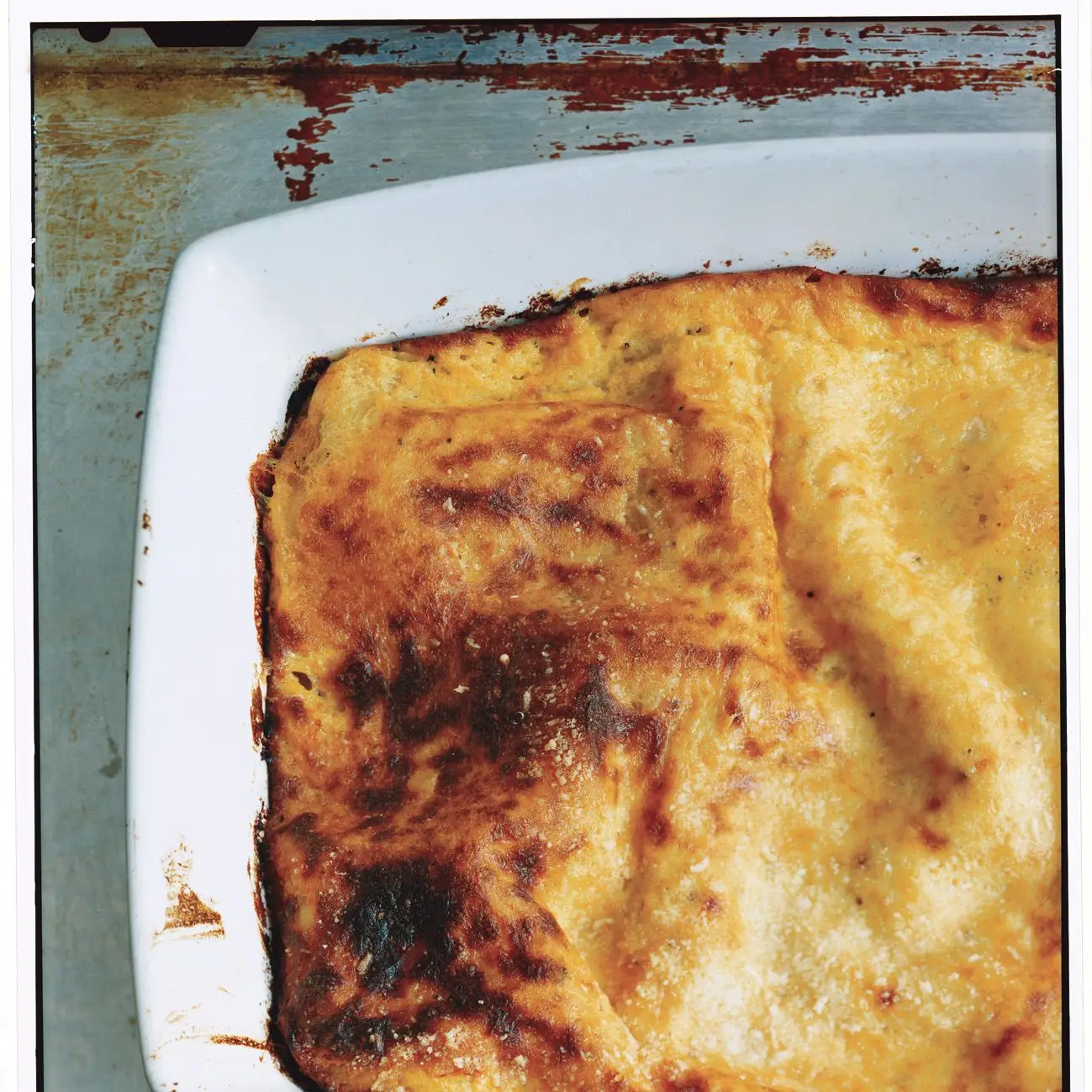 Lasanha branca com parmesão Bechamel (lasanha em branco)