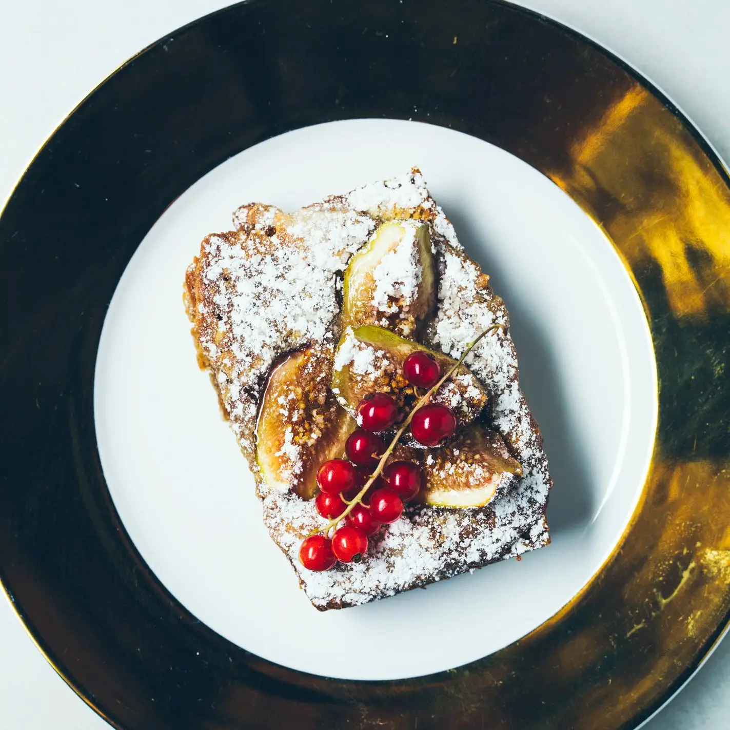 FIG e WALNUT BOSTOCK