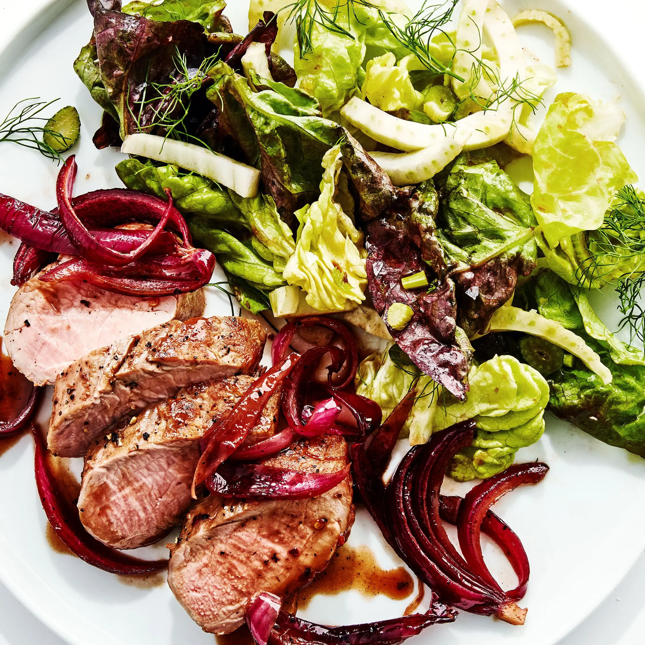 Lombo de carne de porco doce e fonte