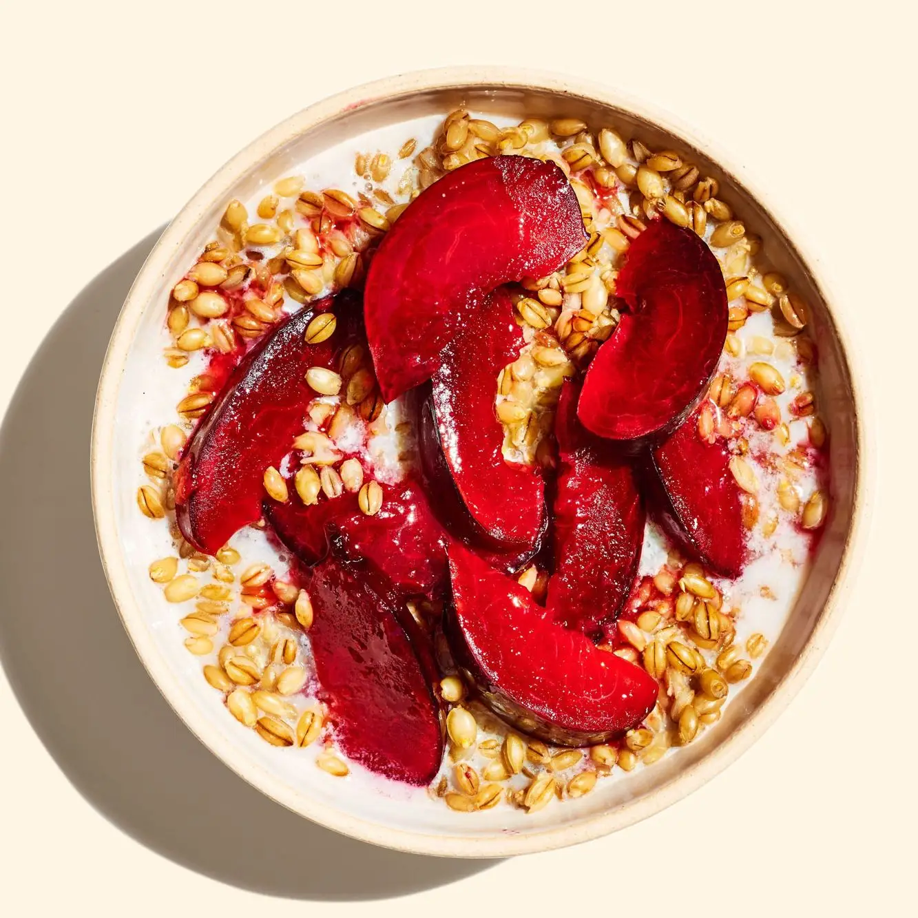 Mingau de cevada com ameixas com mel