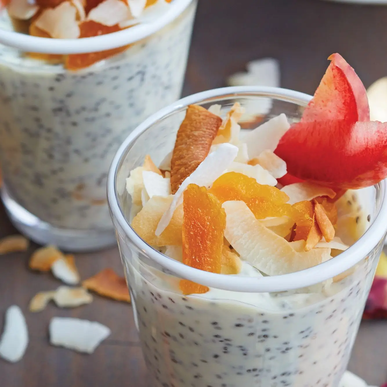 Pudim de chocolate branco de coco de damasco