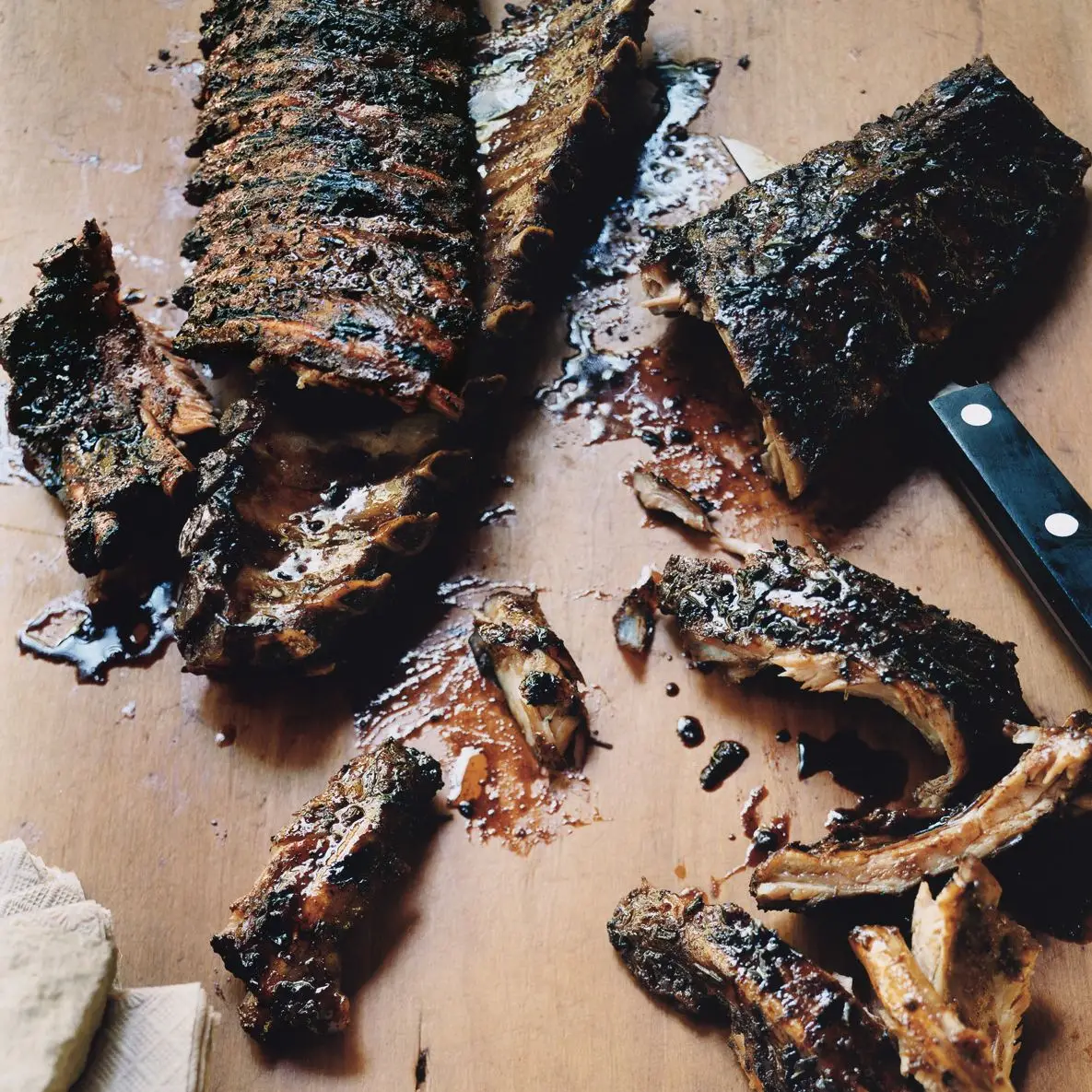 Costelas balsâmicas pegajosas