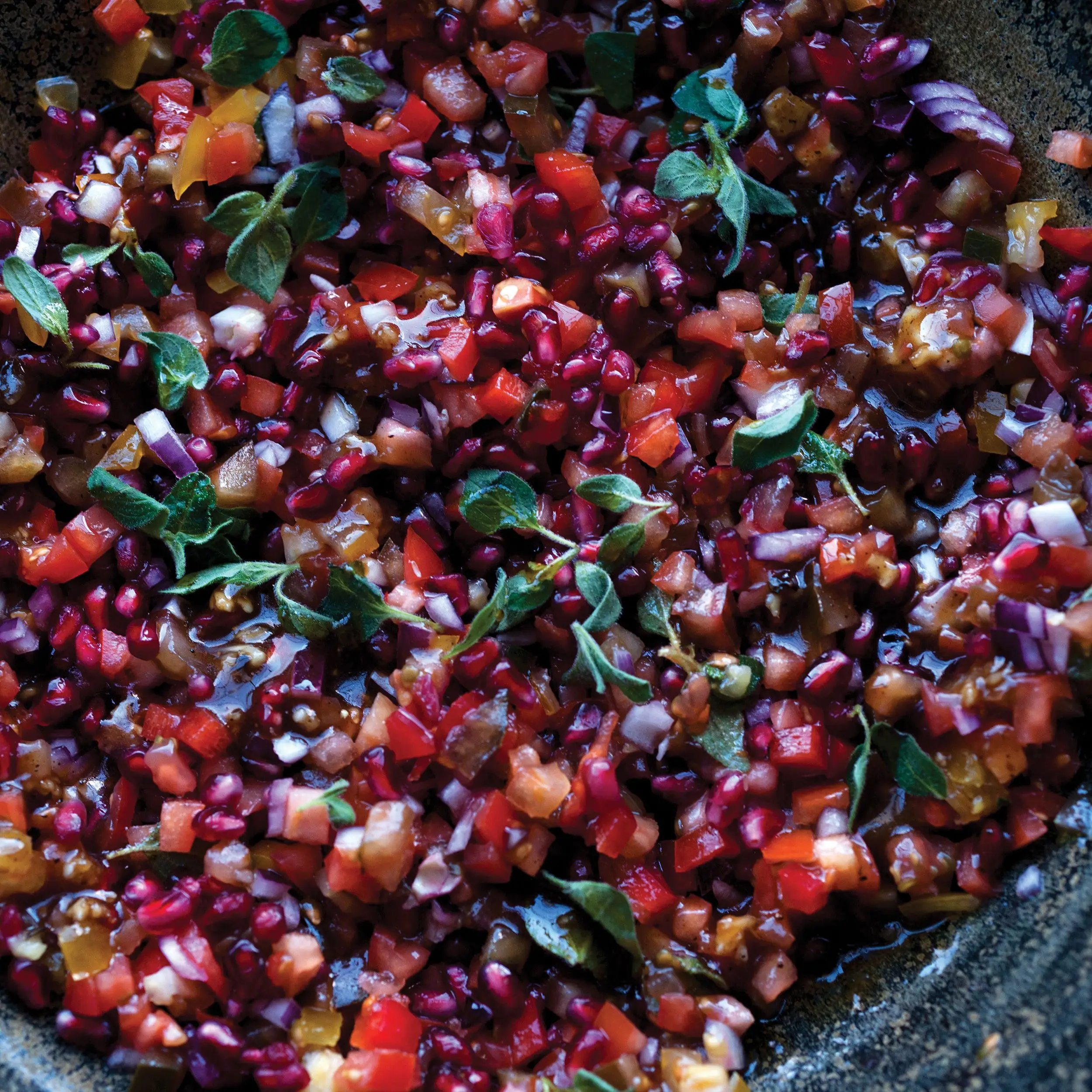Salada de tomate e romã
