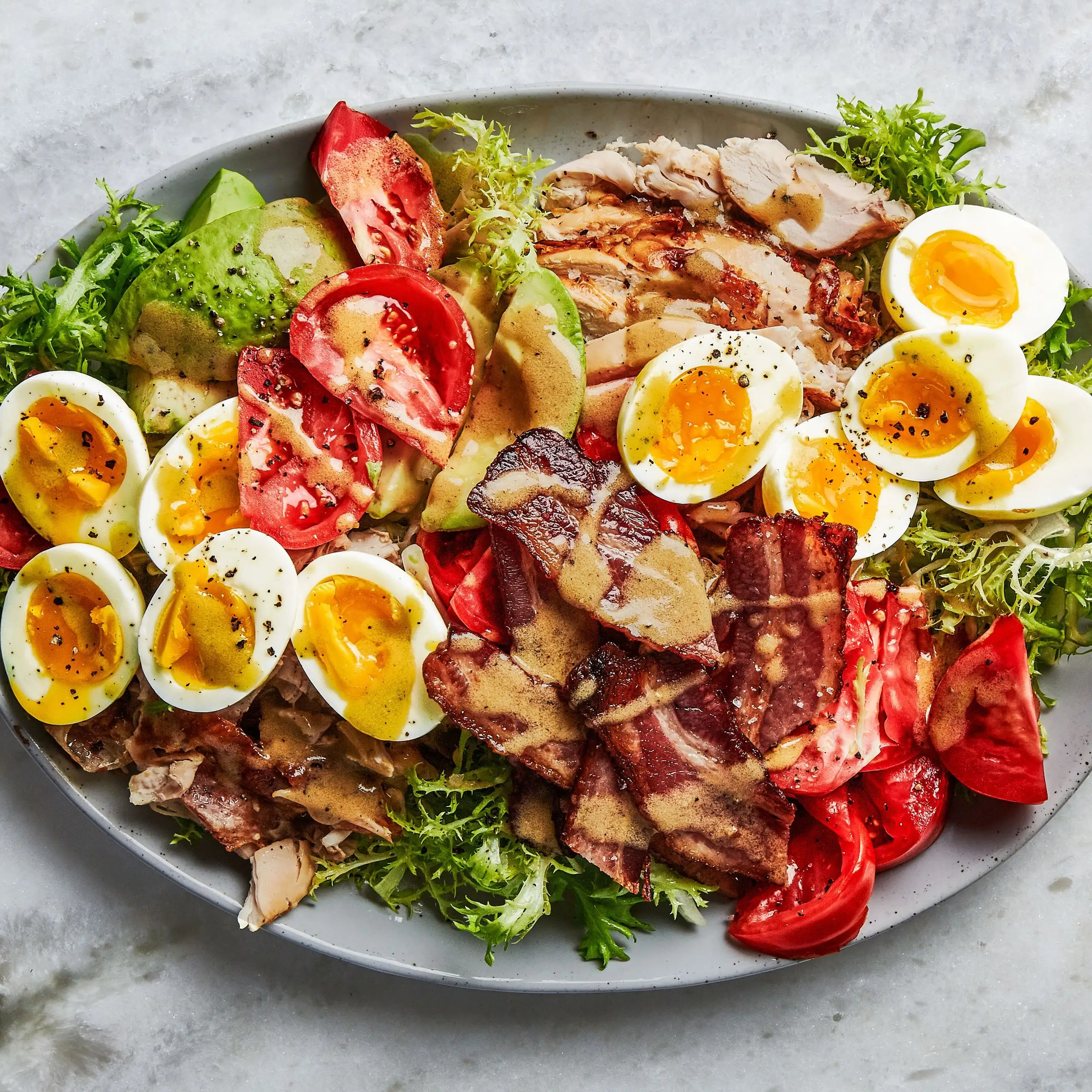 Salada de frango Cobb