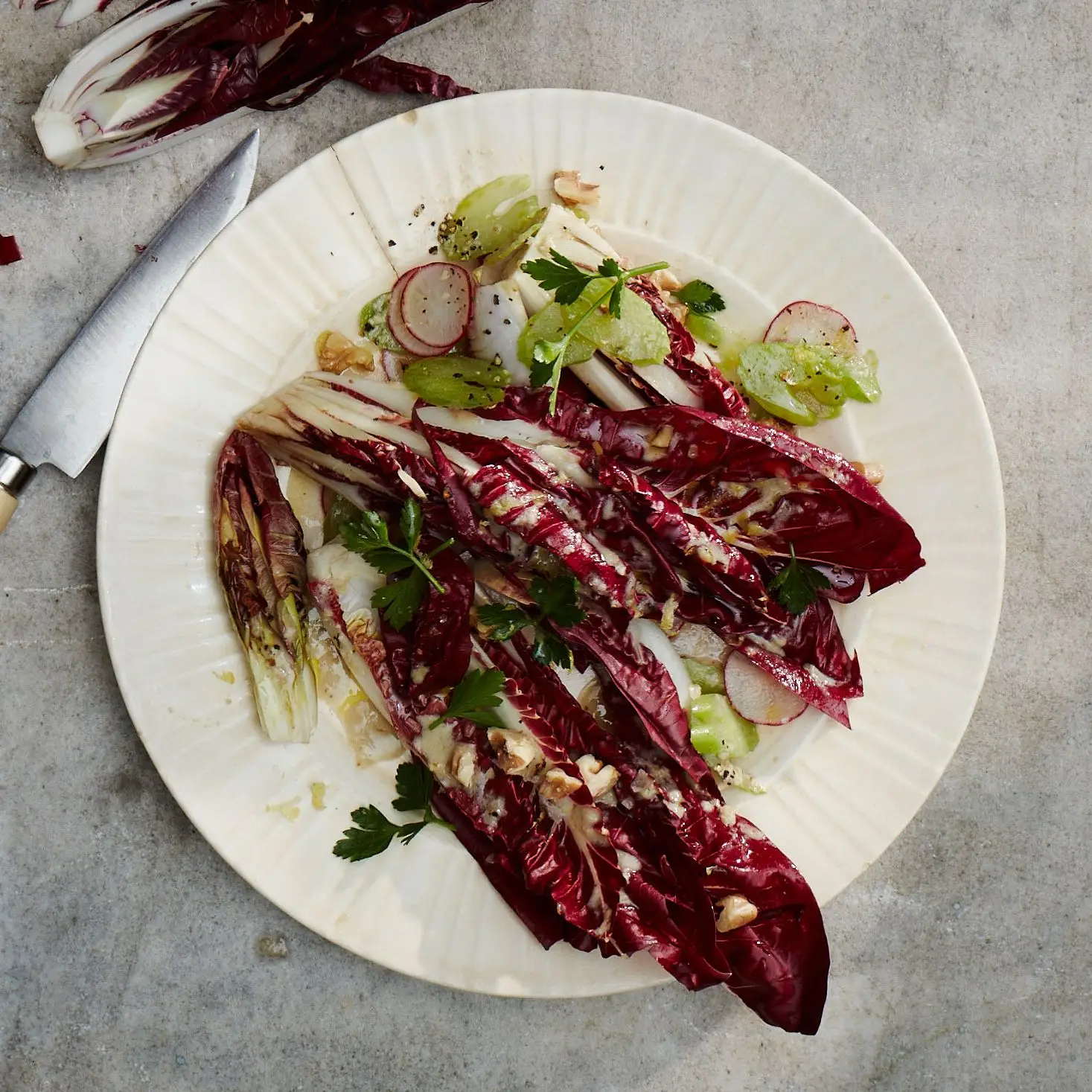 Treviso e salada de raba