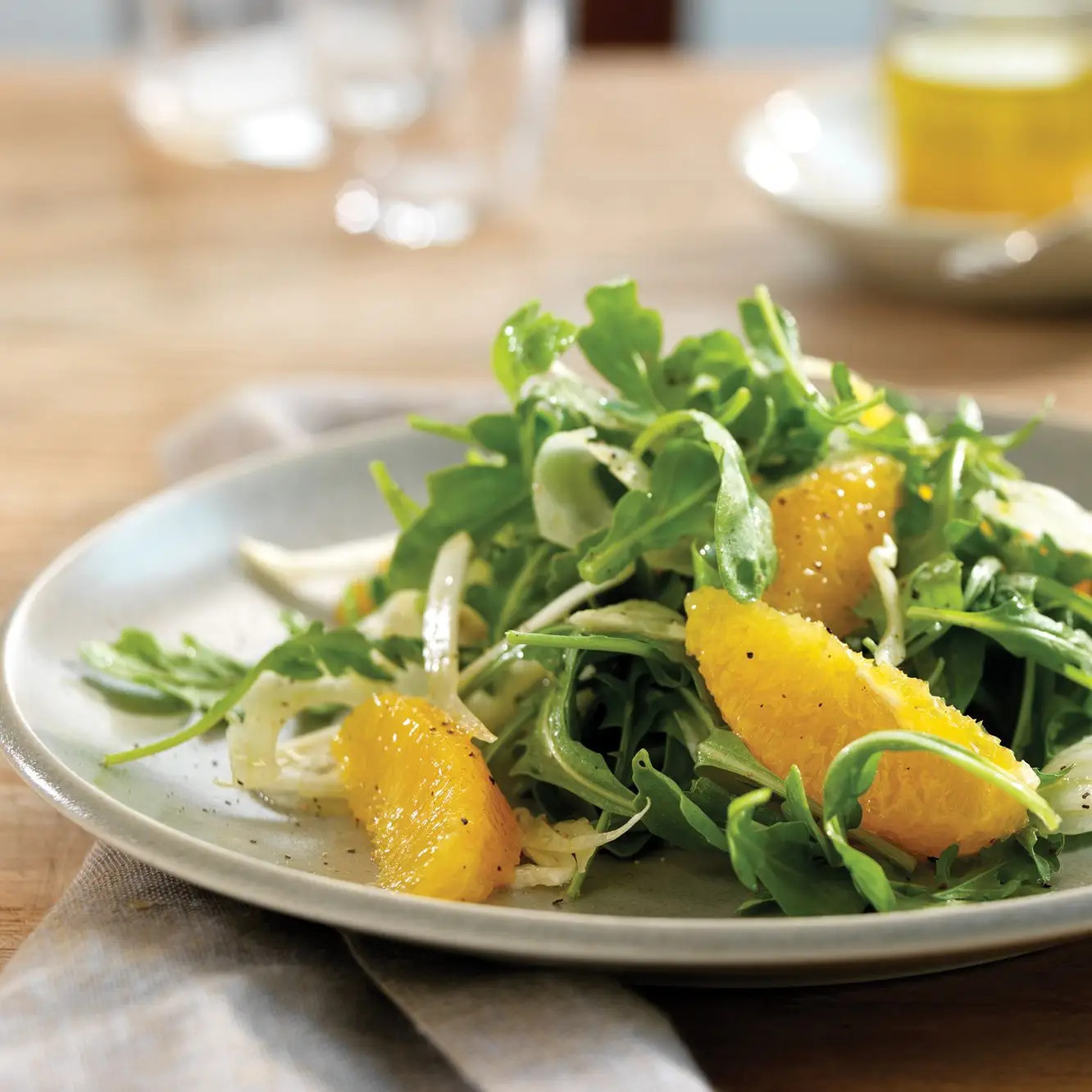 Fennel fresco e rúcula com molho de limão Meyer