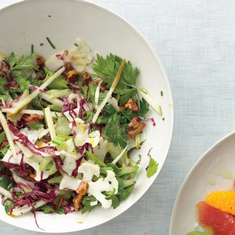 Couve -flor raspada e salada Radicchio